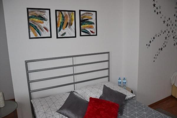 Apartament I Pokoje Szalawa Калиш Экстерьер фото