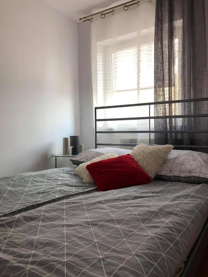 Apartament I Pokoje Szalawa Калиш Экстерьер фото