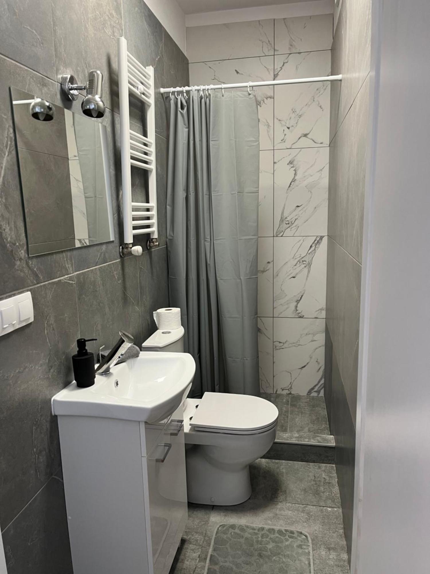 Apartament I Pokoje Szalawa Калиш Экстерьер фото